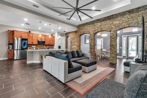 932 Mangrove Edge Court Bradenton FL 34208