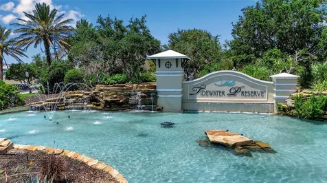 932 Mangrove Edge Court Bradenton FL 34208