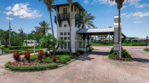 932 Mangrove Edge Court Bradenton FL 34208