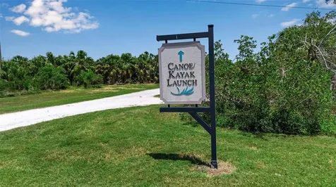 932 Mangrove Edge Court Bradenton FL 34208