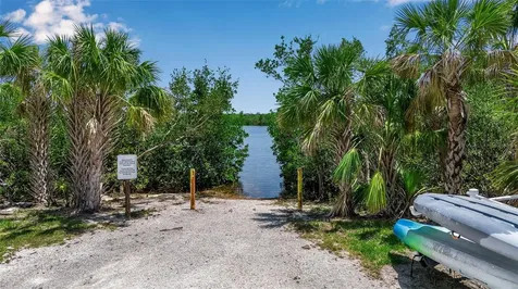 932 Mangrove Edge Court Bradenton FL 34208