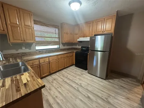 3 NW 24th Street Gainesville FL 32607