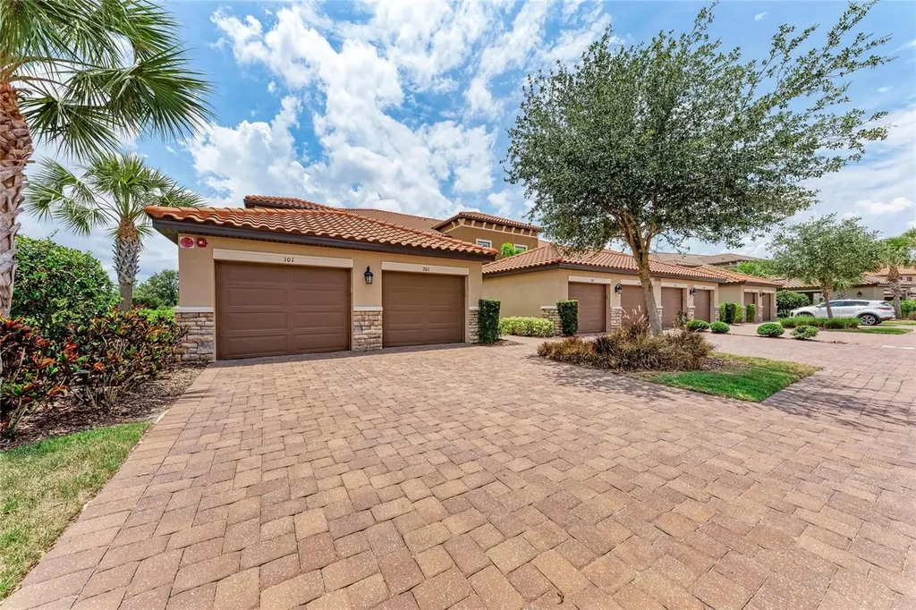 13710 Messina Loop Bradenton FL 34211