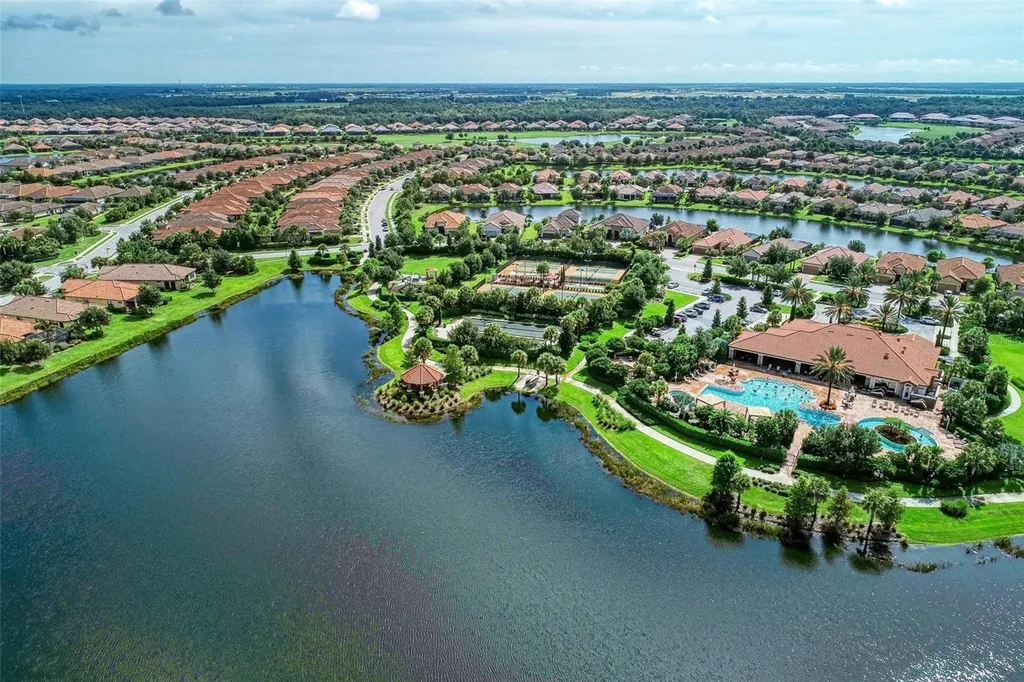 13710 Messina Loop Bradenton FL 34211