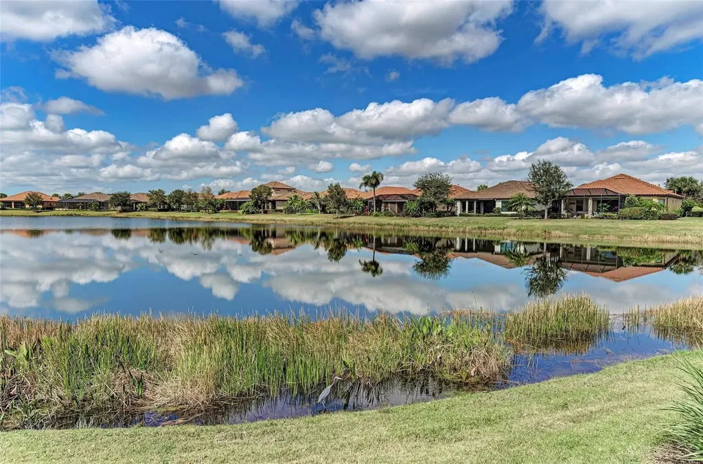 13710 Messina Loop Bradenton FL 34211