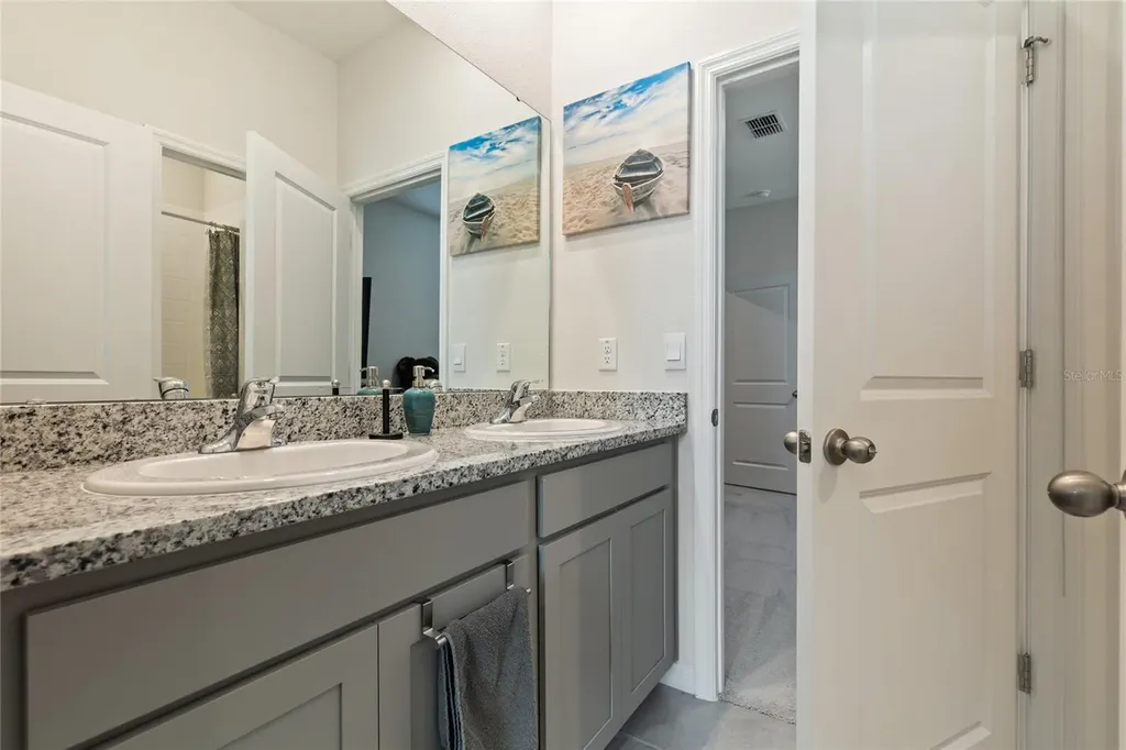 12401 Shining Willow Street Riverview FL 33579