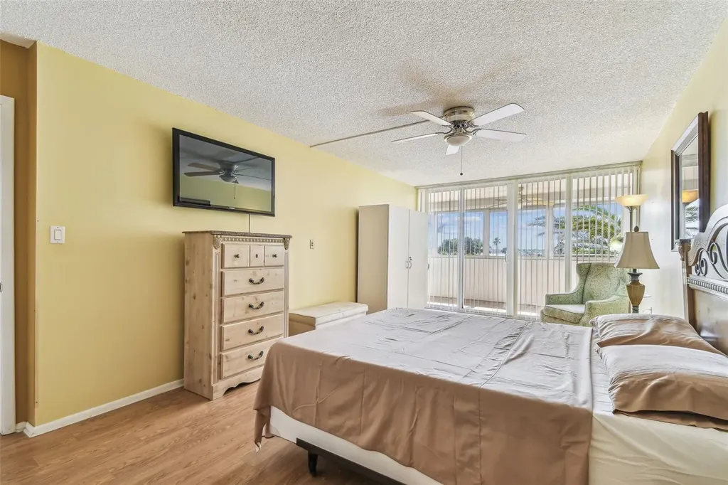 17920 Gulf Boulevard Redington Shores FL 33708