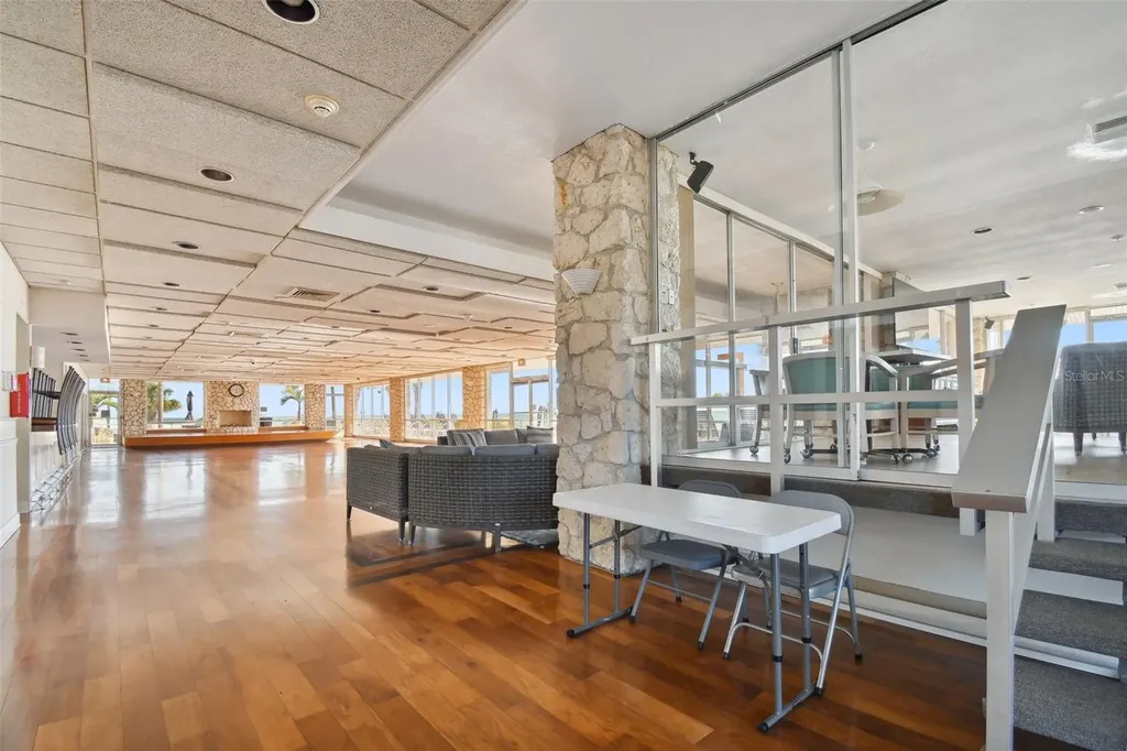 17920 Gulf Boulevard Redington Shores FL 33708