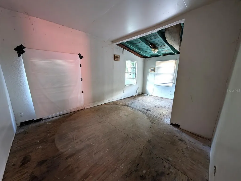 3706 N 36th Street Tampa FL 33610