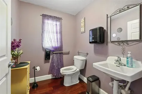 205 S Highland Avenue Apopka FL 32703