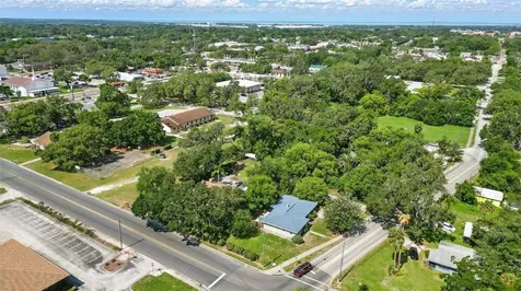 205 S Highland Avenue Apopka FL 32703