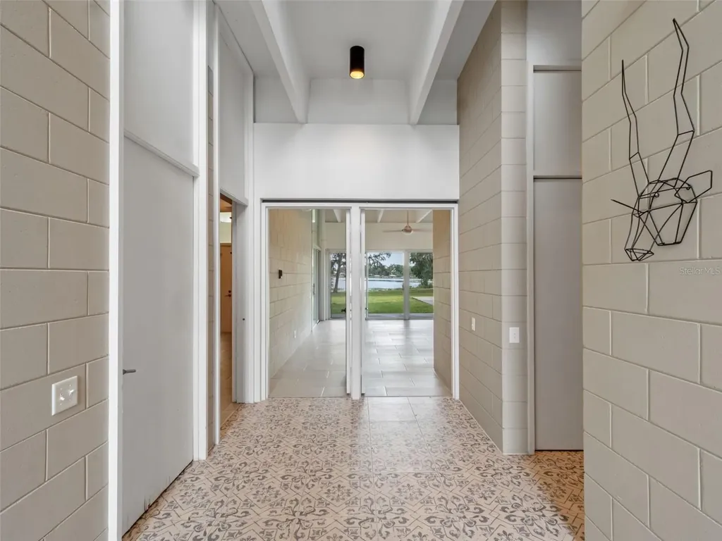 1540 N Lake Mirror Drive NW Winter Haven FL 33881