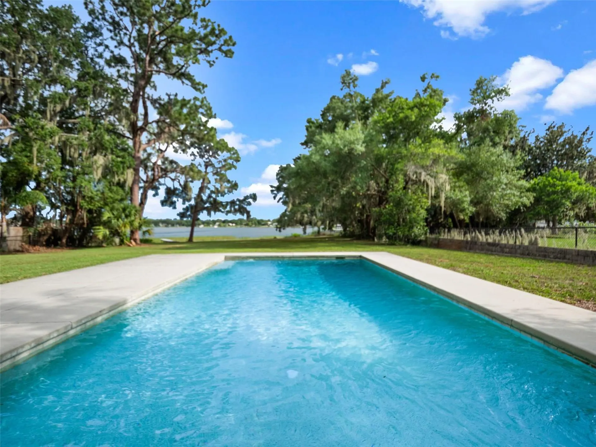 1540 N Lake Mirror Drive NW Winter Haven FL 33881