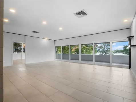 1540 N Lake Mirror Drive NW Winter Haven FL 33881