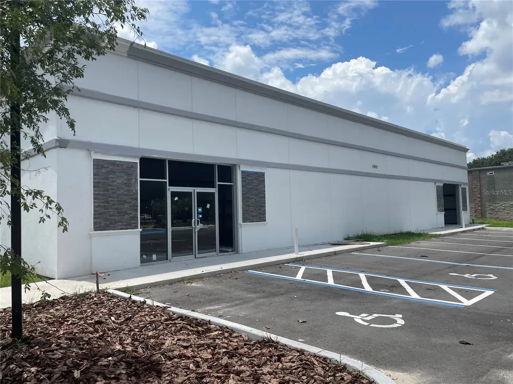13922 N Us-441 Highway Lady Lake FL 32159