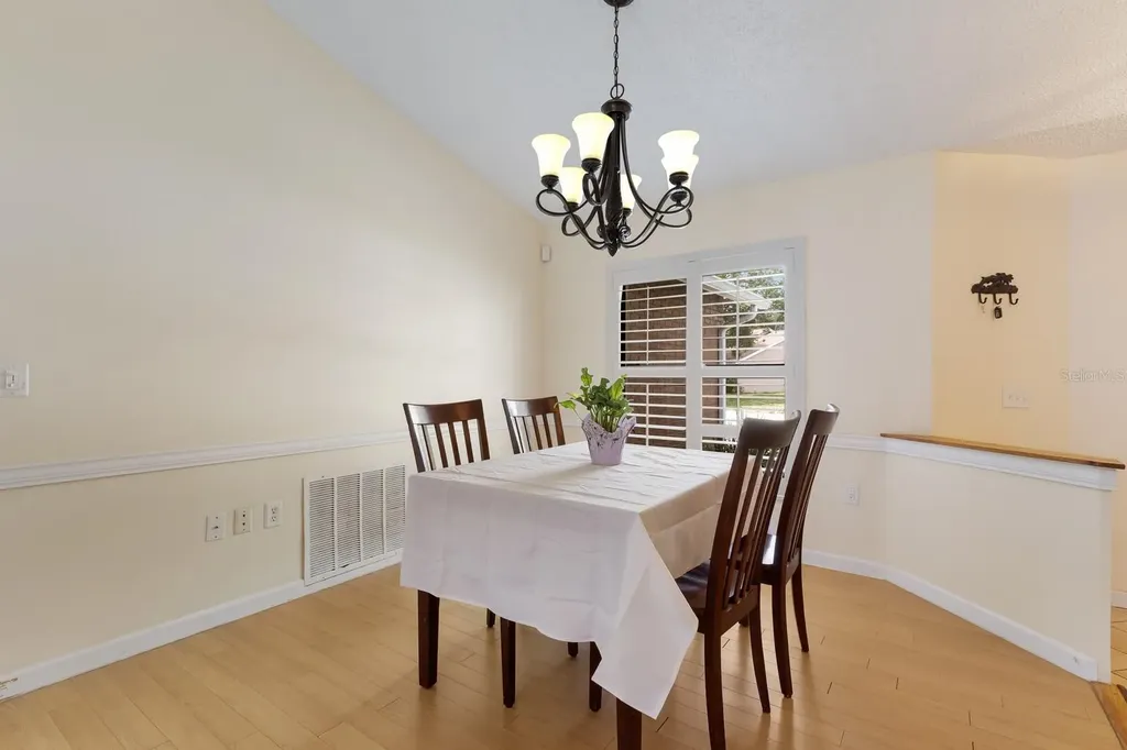 613 E 49th Street E Bradenton FL 34208
