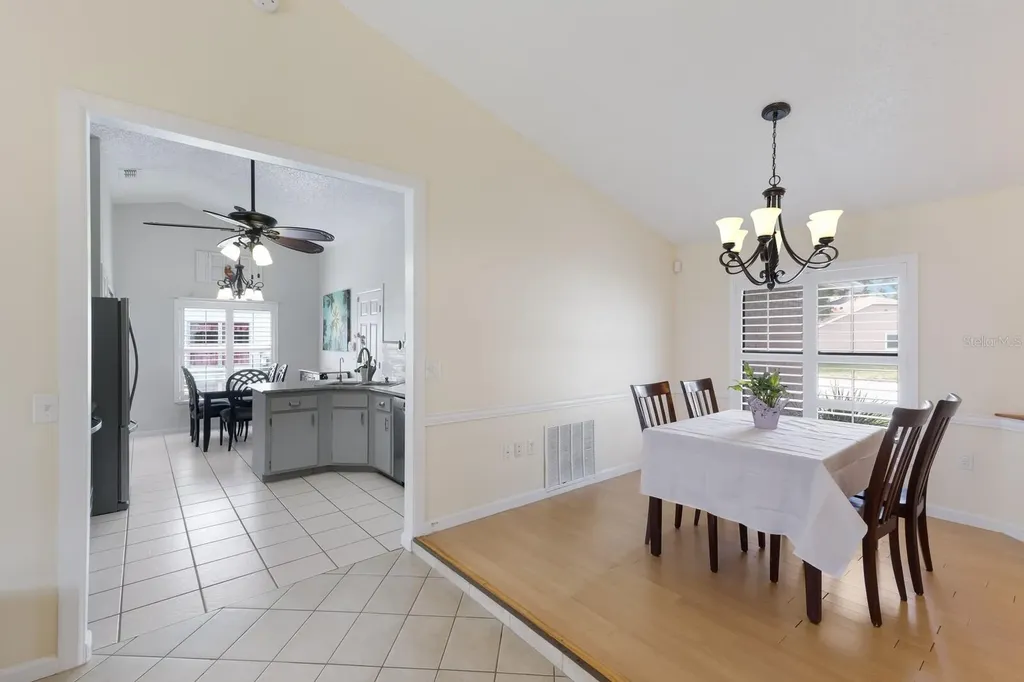 613 E 49th Street E Bradenton FL 34208