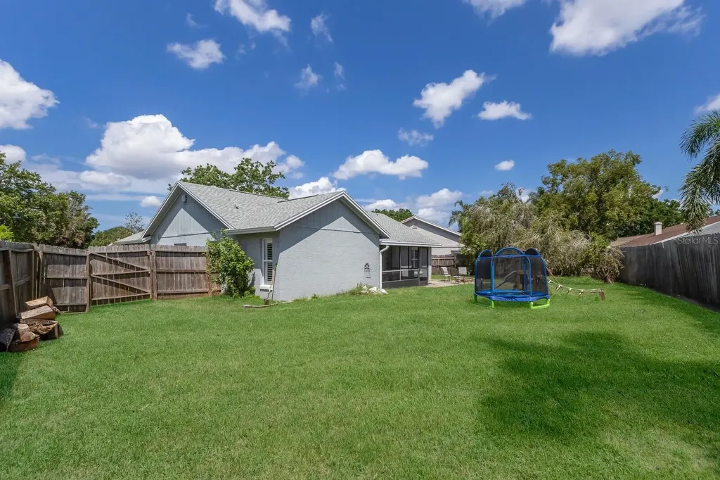 613 E 49th Street E Bradenton FL 34208