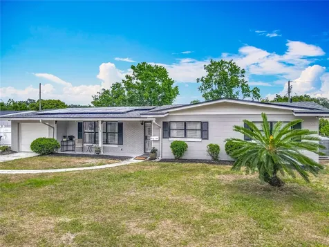2203 Beatrice Drive Orlando FL 32810