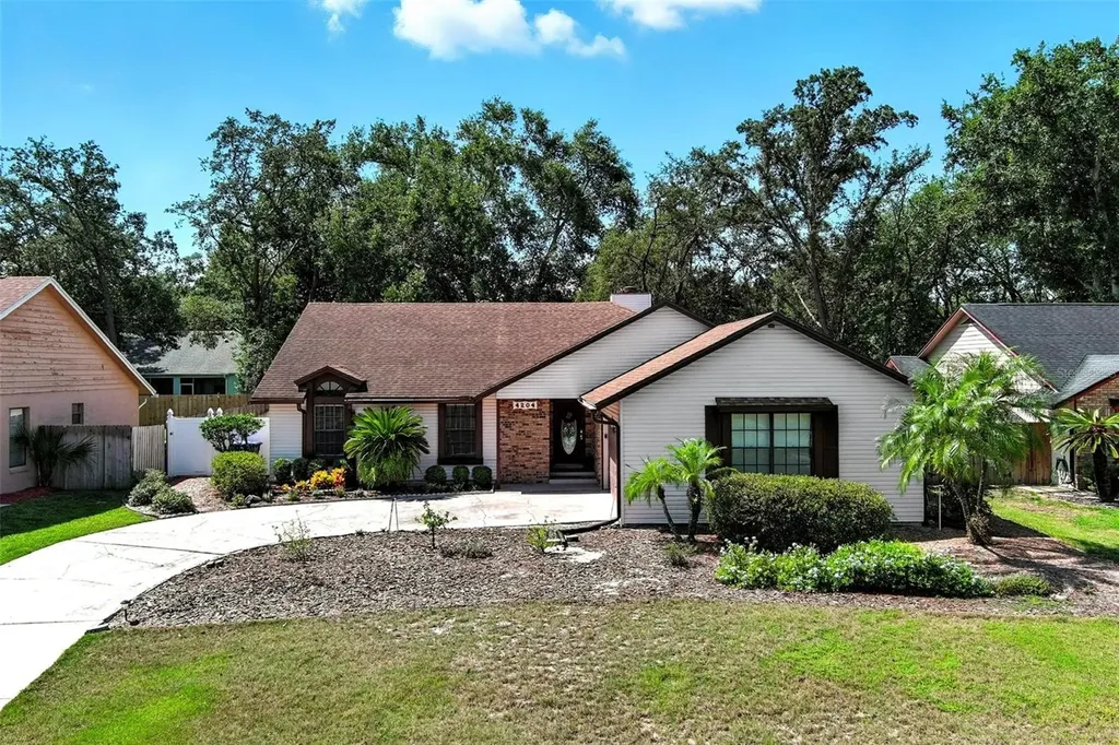 4204 Cobble Stone Court Orlando FL 32810