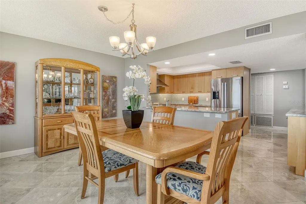 8779 Midnight Pass Road Sarasota FL 34242