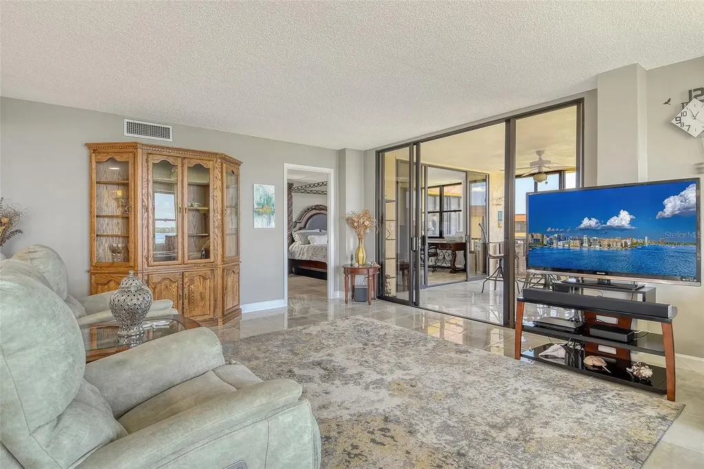 8779 Midnight Pass Road Sarasota FL 34242