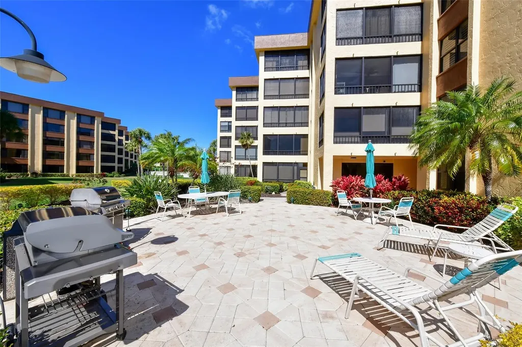 8779 Midnight Pass Road Sarasota FL 34242