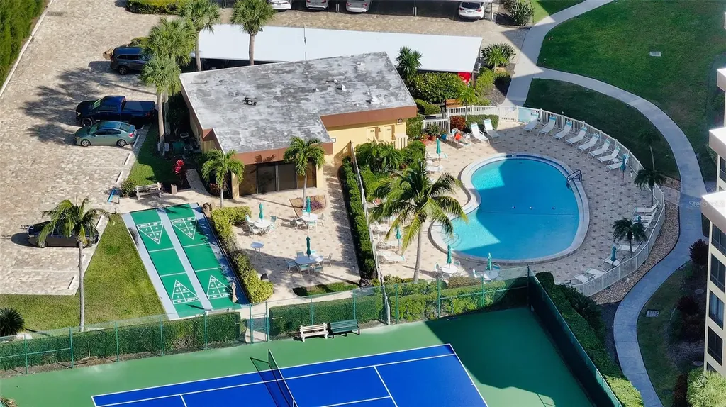 8779 Midnight Pass Road Sarasota FL 34242