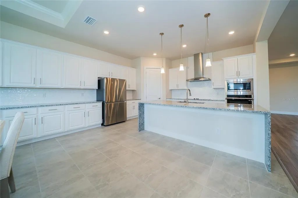 8834 Sanders Tree Loop Wesley Chapel FL 33545