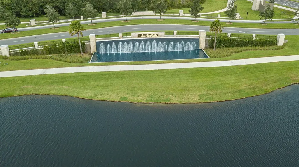 8834 Sanders Tree Loop Wesley Chapel FL 33545