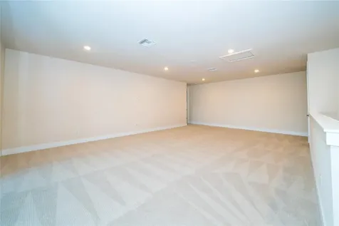 8834 Sanders Tree Loop Wesley Chapel FL 33545
