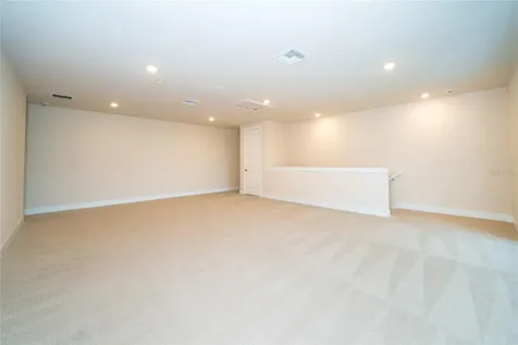 8834 Sanders Tree Loop Wesley Chapel FL 33545