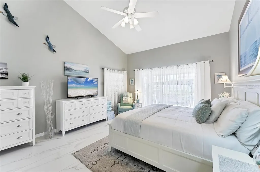 4585 Dover Street Circle E Bradenton FL 34203