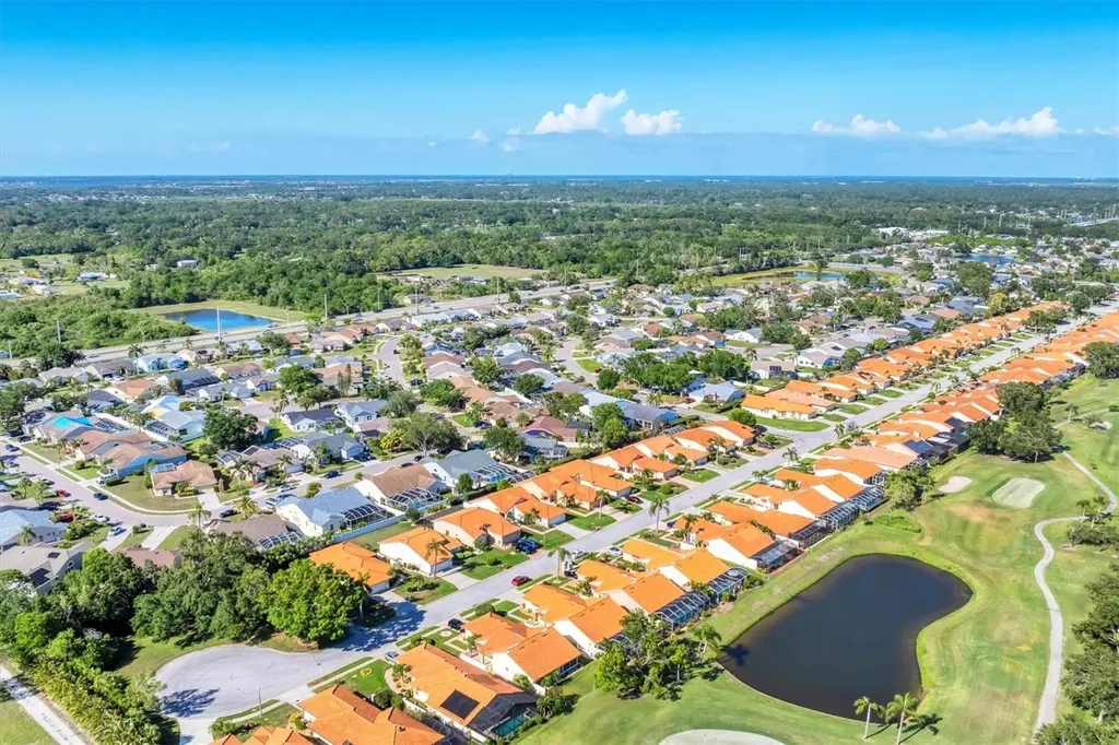 4585 Dover Street Circle E Bradenton FL 34203
