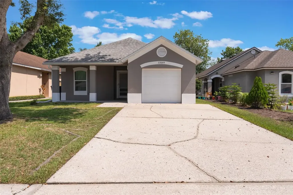 13169 Odyssey Lake Way Orlando FL 32826