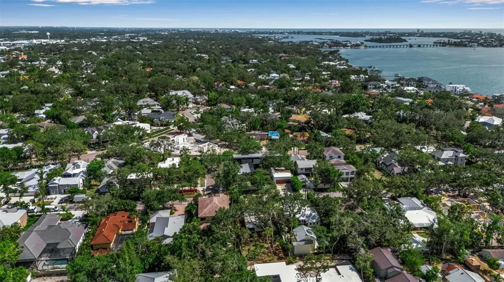 1677 Hyde Park Street Sarasota FL 34239