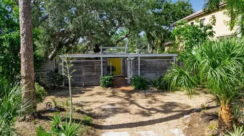 1677 Hyde Park Street Sarasota FL 34239