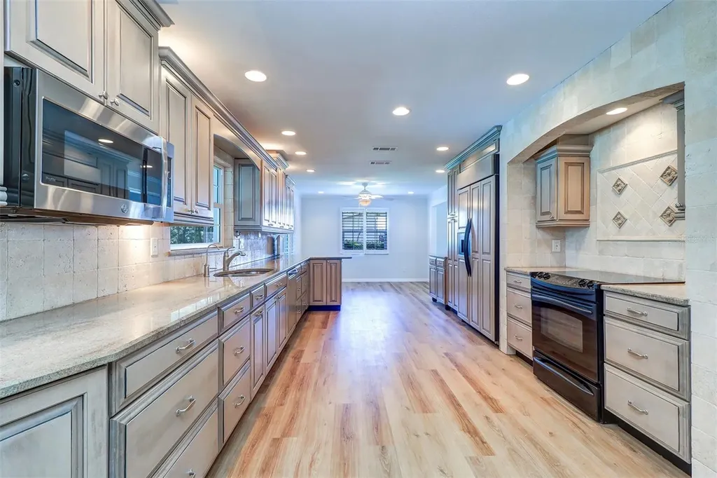 1670 Fox Road Clearwater FL 33764
