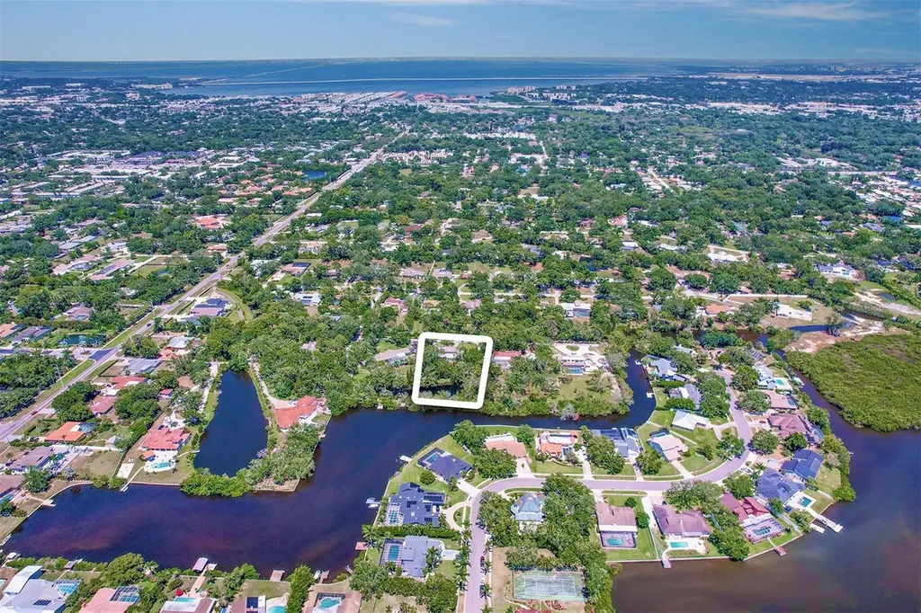 1670 Fox Road Clearwater FL 33764