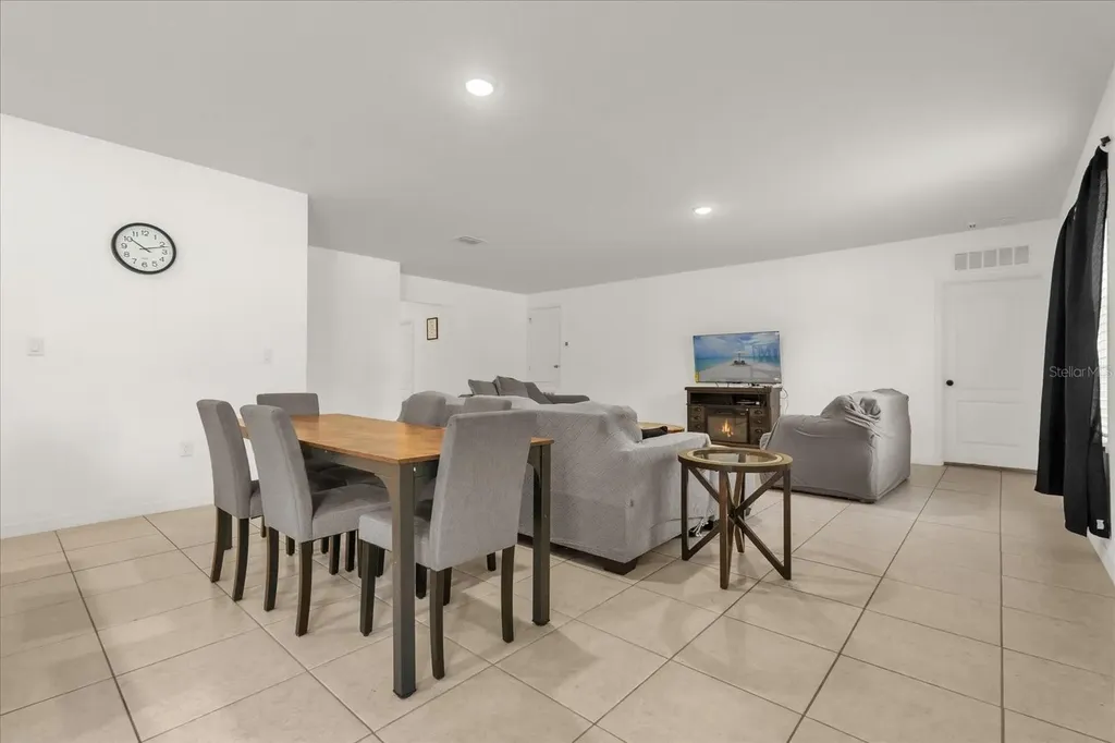 123 Zinnia Lane W Poinciana FL 34759