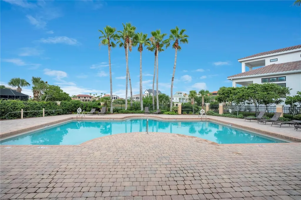 23 Oak View Circle E Palm Coast FL 32137
