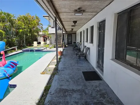 580 Bay Esplanade Clearwater Beach FL 33767