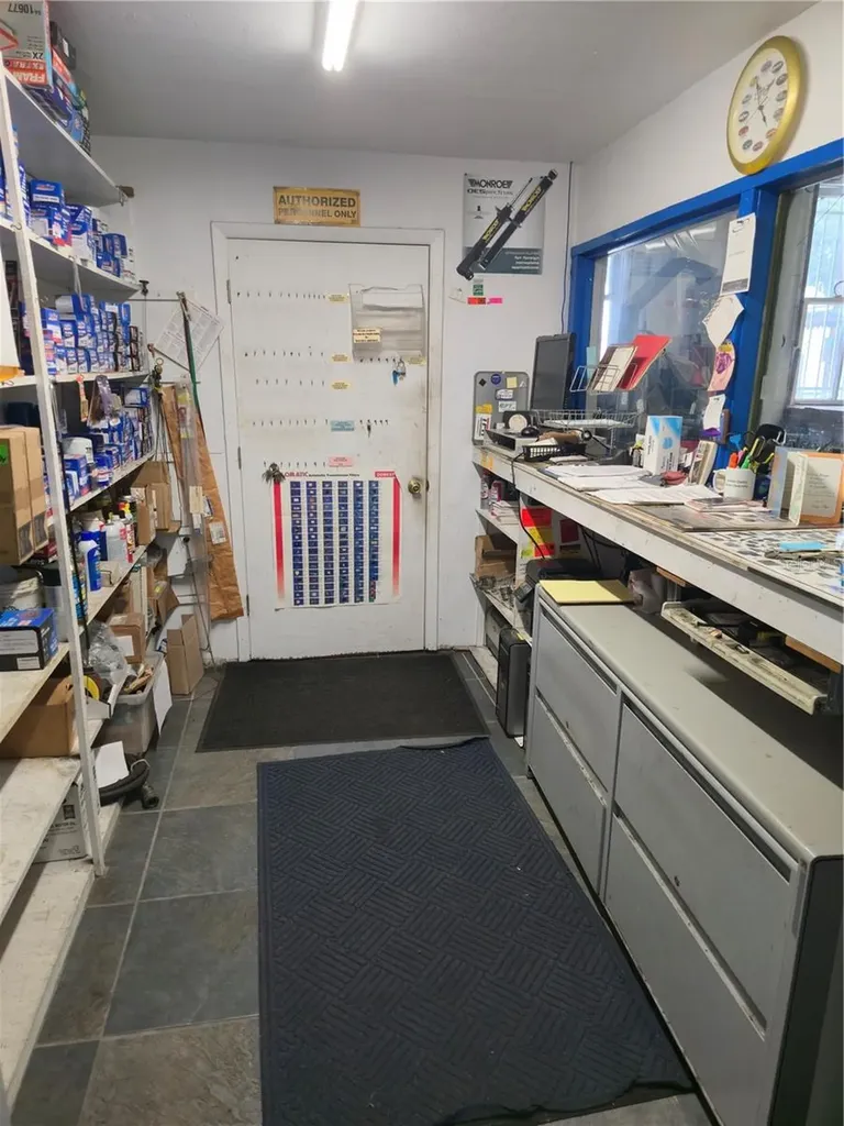 1310 1st Mount Dora FL 32757