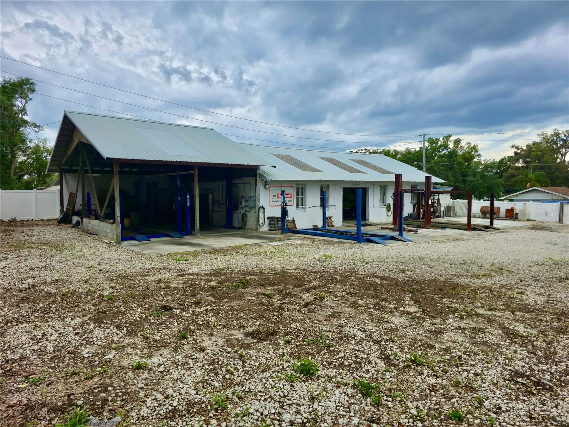 1310 1st Mount Dora FL 32757