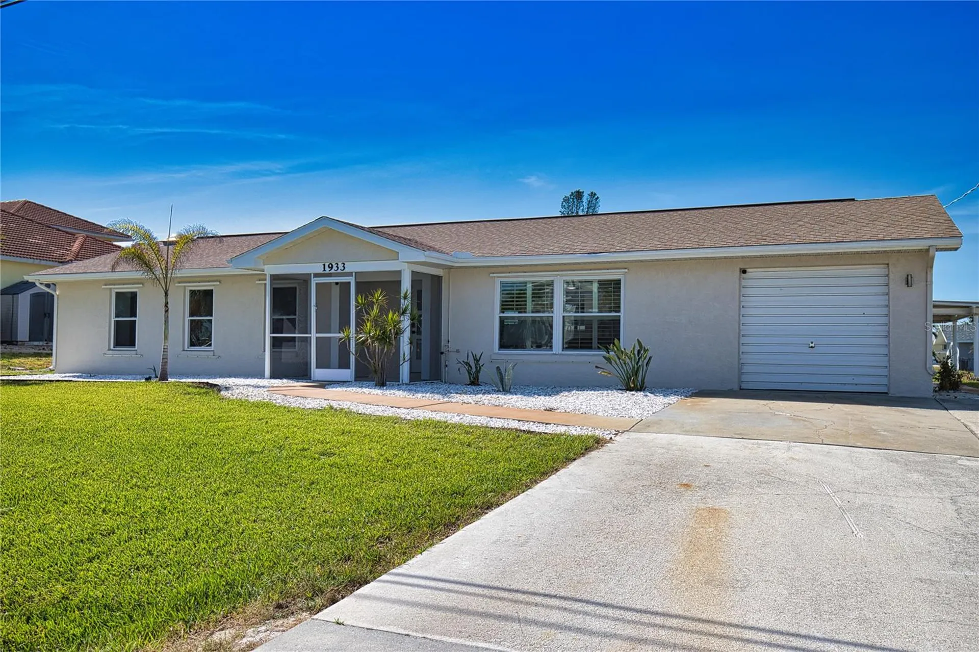 1933 Oregon Trail Englewood FL 34224