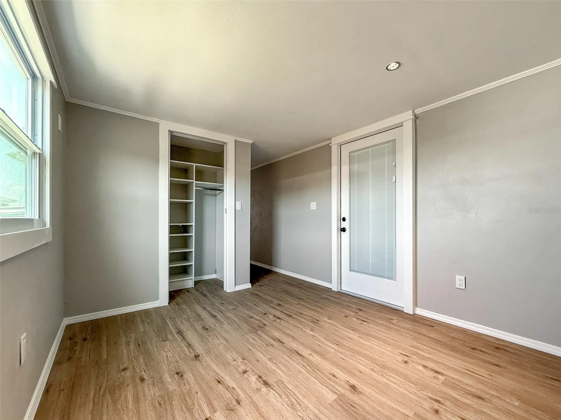 5141 Oakland Hills Avenue Sarasota FL 34234