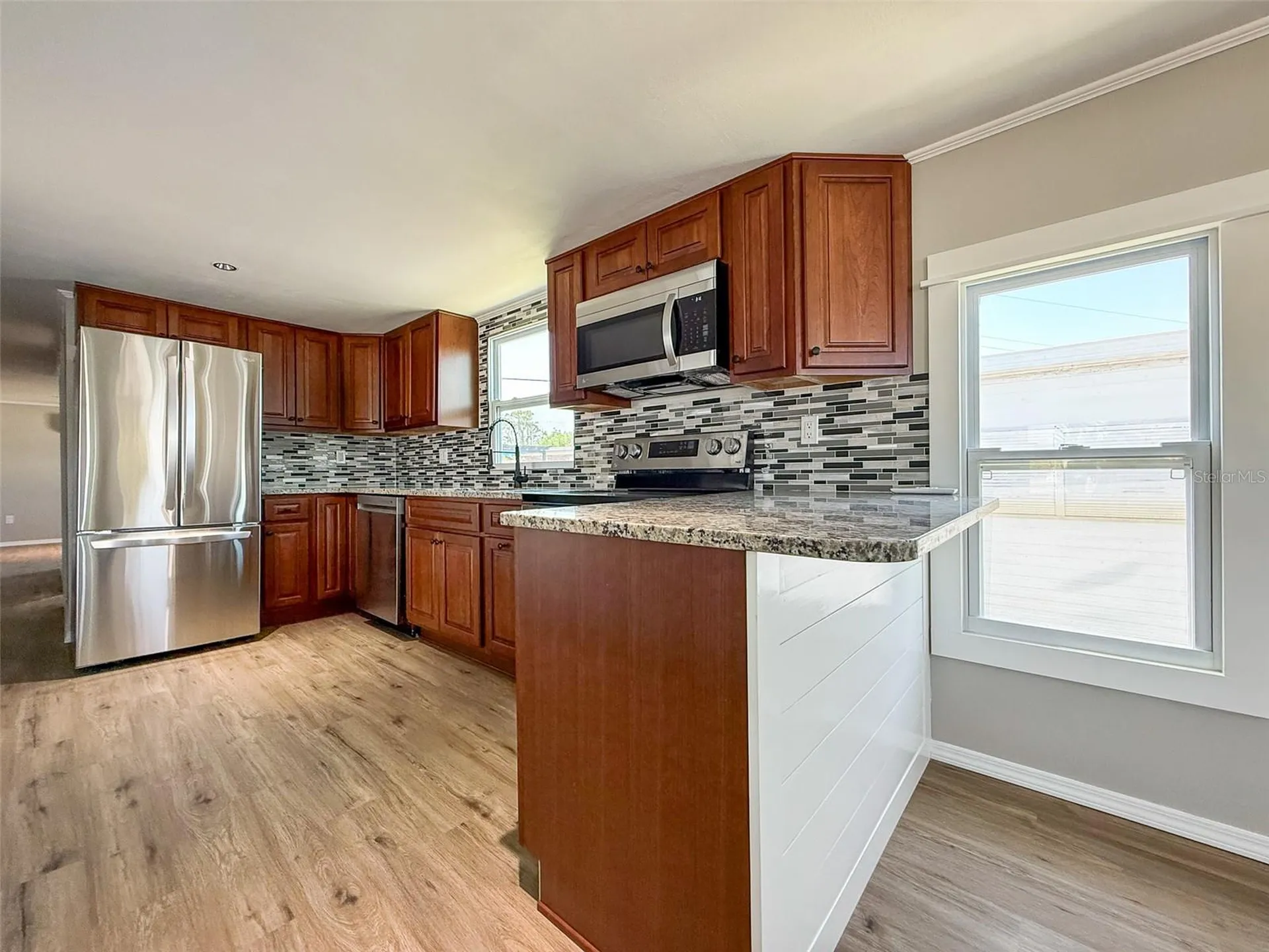 5141 Oakland Hills Avenue Sarasota FL 34234