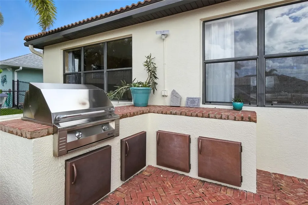 9402 Migue Circle Port Charlotte FL 33981