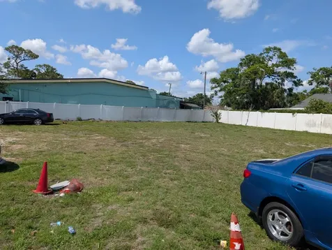 7011 N Manhattan Avenue Tampa FL 33614