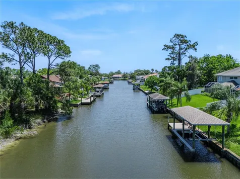 4 Contee Court Palm Coast FL 32137